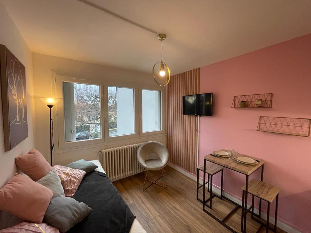 Rose, Studio Proche Centre Ville Кан Екстериор снимка