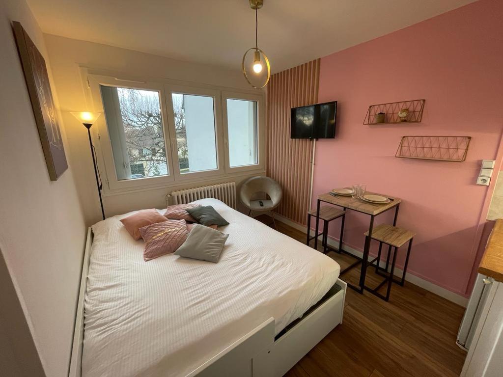 Rose, Studio Proche Centre Ville Кан Екстериор снимка